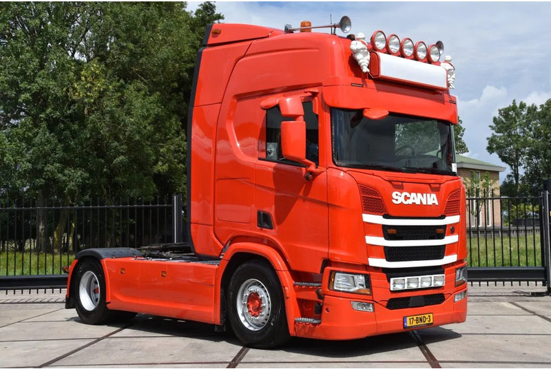 Scania R450 NGS 4x2NB - RETARDER - FULL AIR - PARK. AIRCO - PTO - LEATHER SEATS - 2 x FUEL TANKS - EXCELLENT CONDITION - - Cabeza tractora: foto 2 Scania R450 NGS 4x2NB - RETARDER - FULL AIR - PARK. AIRCO - PTO - LEATHER SEATS - 2 x FUEL TANKS - EXCELLENT CONDITION - - Cabeza tractora: foto 2