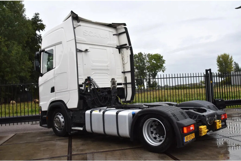 Scania S410 NGS 4x2EB MEGA 95 cm or 103 cm driving height - RETARDER - 665 TKM - FULL AIR - PARK. AIRCO - LEATHER SEATS - 2 x FUEL TANK - Cabeza tractora: foto 3 Scania S410 NGS 4x2EB MEGA 95 cm or 103 cm driving height - RETARDER - 665 TKM - FULL AIR - PARK. AIRCO - LEATHER SEATS - 2 x FUEL TANK - Cabeza tractora: foto 3