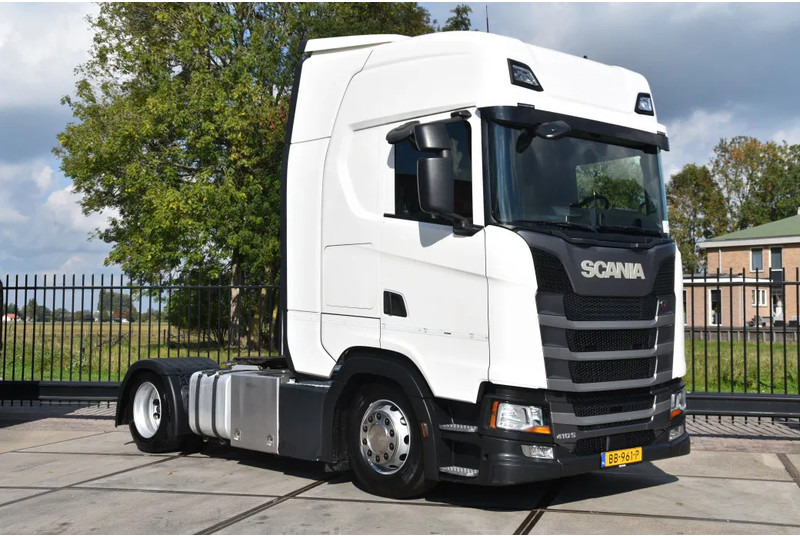 Scania S410 NGS 4x2EB MEGA 95 cm or 103 cm driving height - RETARDER - 806 TKM - FULL AIR - PARK. AIRCO - LEATHER SEATS - 2 x FUEL TANK - Cabeza tractora: foto 1 Scania S410 NGS 4x2EB MEGA 95 cm or 103 cm driving height - RETARDER - 806 TKM - FULL AIR - PARK. AIRCO - LEATHER SEATS - 2 x FUEL TANK - Cabeza tractora: foto 1