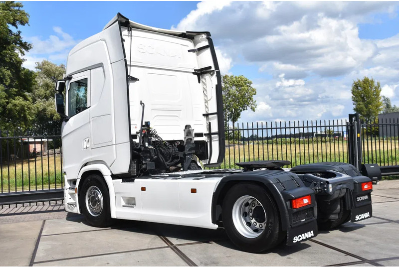 Scania S450 NGS 4x2 - RETARDER - 767 TKM - PARK. AIRCO - LEATHER SEATS - 2 x FUEL TANKS - LED LIGHTS - TOP CONDITION - - Cabeza tractora: foto 3 Scania S450 NGS 4x2 - RETARDER - 767 TKM - PARK. AIRCO - LEATHER SEATS - 2 x FUEL TANKS - LED LIGHTS - TOP CONDITION - - Cabeza tractora: foto 3