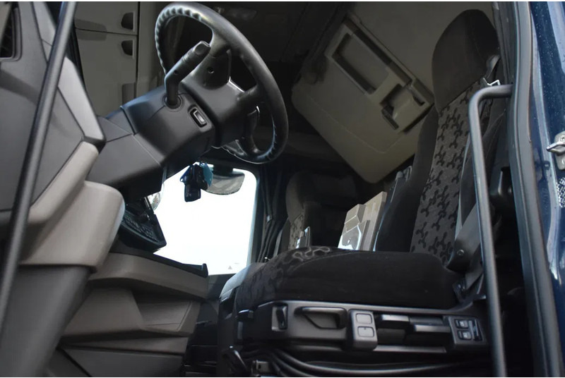 Scania S450 NGS 4x2NB - FULL AIR - 651 TKM - RETARDER - PARK. AIRCO - NAVI - 2 x FUEL TANKS - LED - - Cabeza tractora: foto 4 Scania S450 NGS 4x2NB - FULL AIR - 651 TKM - RETARDER - PARK. AIRCO - NAVI - 2 x FUEL TANKS - LED - - Cabeza tractora: foto 4