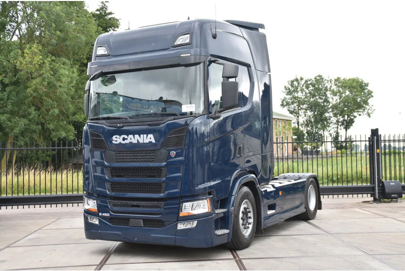 Scania S450 NGS 4x2NB - FULL AIR - RETARDER - ACC - PARK. AIRCO - 2 x FUEL TANKS - TOP CONDITION - - Cabeza tractora: foto 2 Scania S450 NGS 4x2NB - FULL AIR - RETARDER - ACC - PARK. AIRCO - 2 x FUEL TANKS - TOP CONDITION - - Cabeza tractora: foto 2