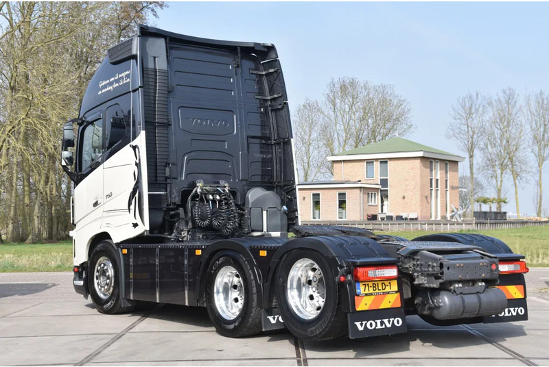 Volvo FH 16.750 Globetrotter XL 6x2 - RETARDER - FULL AIR - PARK. AIRCO - DYNAMIC STEERING - SLIDING FIFTH WHEEL - ALCOA'S - TOP CONDI - Cabeza tractora: foto 3 Volvo FH 16.750 Globetrotter XL 6x2 - RETARDER - FULL AIR - PARK. AIRCO - DYNAMIC STEERING - SLIDING FIFTH WHEEL - ALCOA'S - TOP CONDI - Cabeza tractora: foto 3