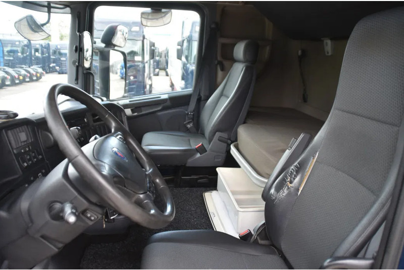 Scania R450 HL 6x2 + THERMO KING TS-300 - RETARDER - WHEELBASE: 510 CM - AIRCO - - Camión frigorífico: foto 5 Scania R450 HL 6x2 + THERMO KING TS-300 - RETARDER - WHEELBASE: 510 CM - AIRCO - - Camión frigorífico: foto 5