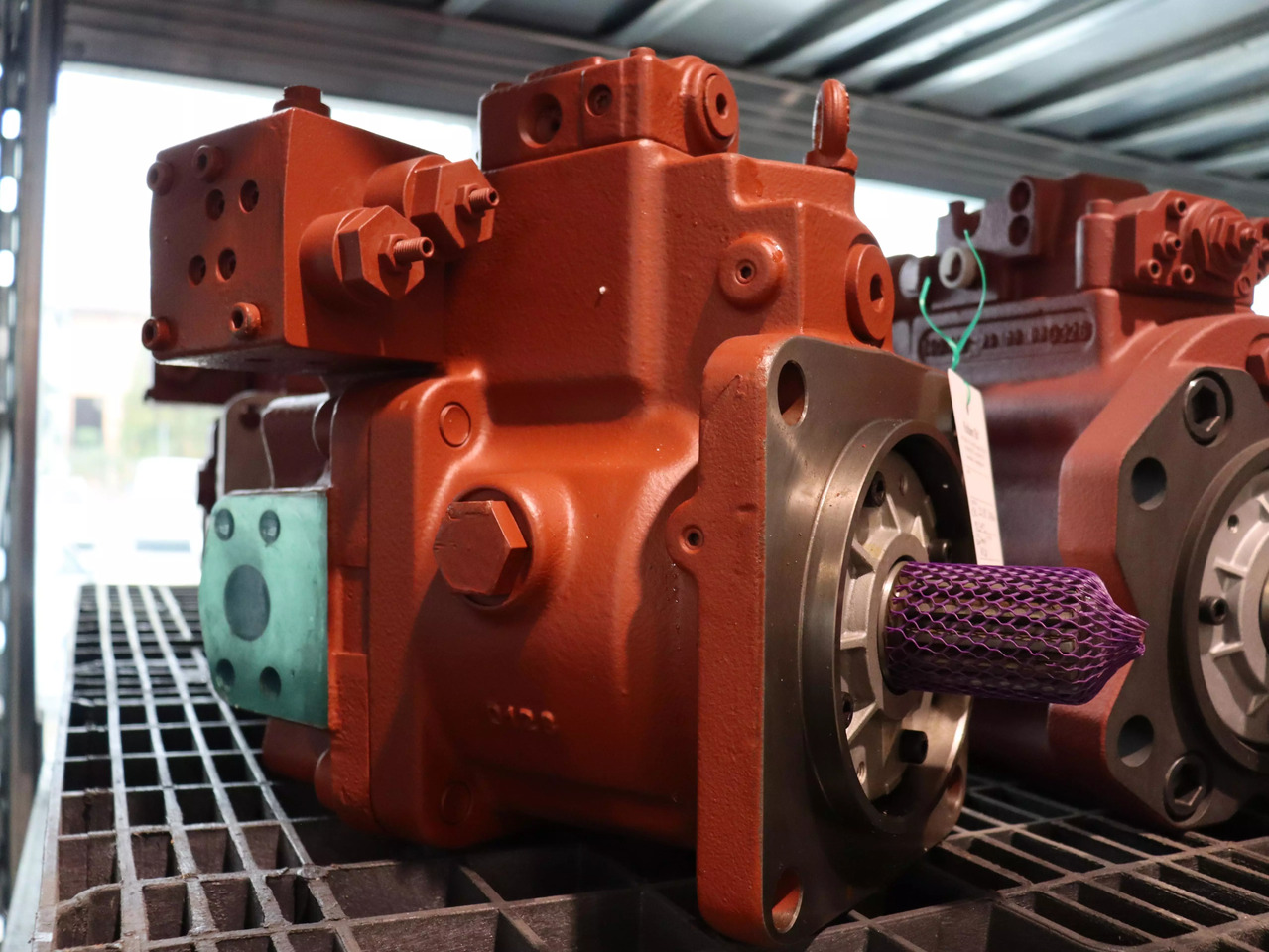 KAWASAKI K3VL112 B 1NR5M-P0 1-M1 - Bomba hidráulica para Maquinaria de construcción: foto 1 KAWASAKI K3VL112 B 1NR5M-P0 1-M1 - Bomba hidráulica para Maquinaria de construcción: foto 1