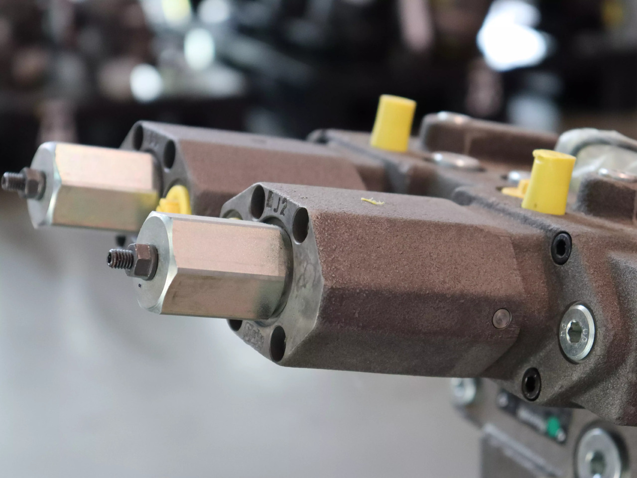 REXROTH A8VO55LA1H2/60R1-NZG05K13 - Bomba hidráulica para Equipo de manutención: foto 3 REXROTH A8VO55LA1H2/60R1-NZG05K13 - Bomba hidráulica para Equipo de manutención: foto 3