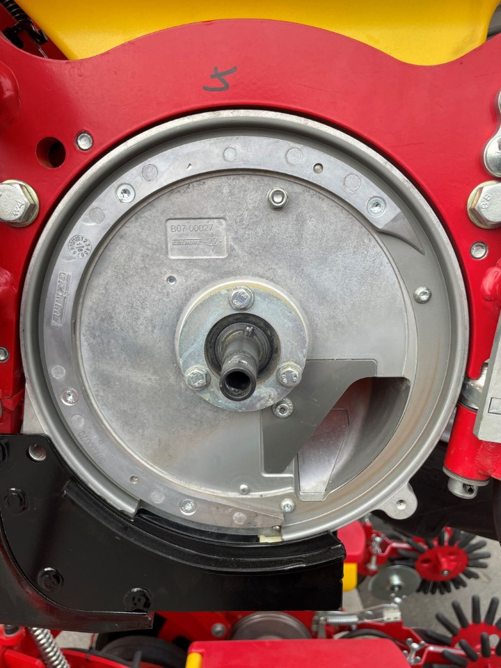 Grimme MATRIX 1800 - Sembradora: foto 5 Grimme MATRIX 1800 - Sembradora: foto 5