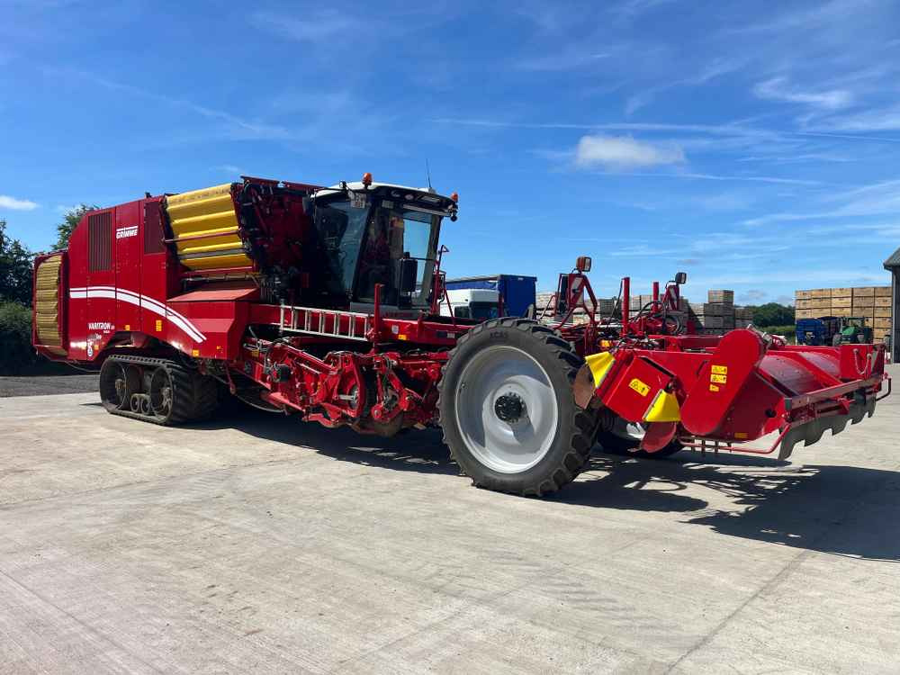 Grimme VARITRON 470 PLATINUM TT - Cosechadora: foto 1 Grimme VARITRON 470 PLATINUM TT - Cosechadora: foto 1