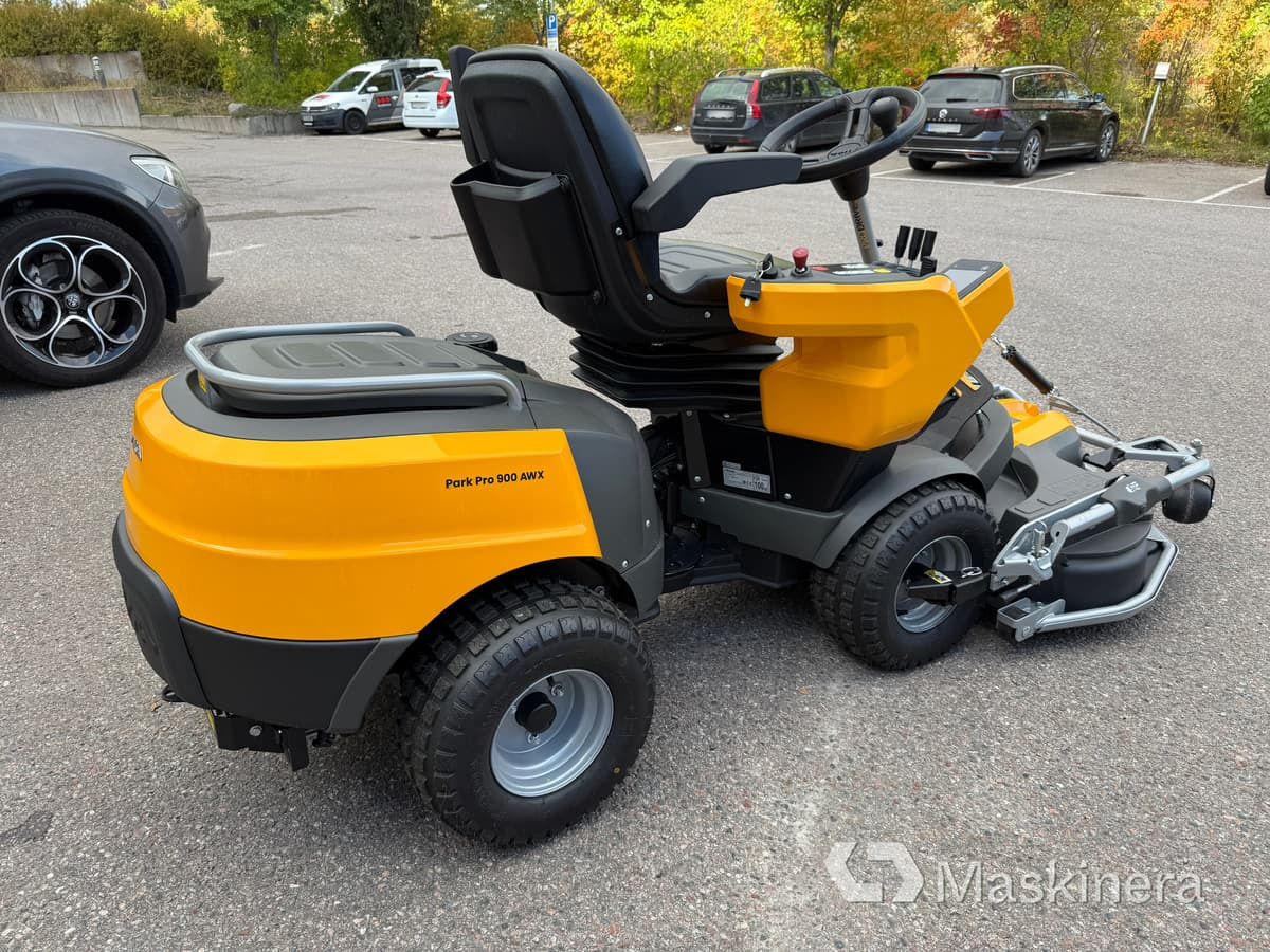 Åkgräsklippare Stiga Park Pro 900 AWX ink Klippaggregat & Snöslunga - Cortacésped: foto 5 Åkgräsklippare Stiga Park Pro 900 AWX ink Klippaggregat & Snöslunga - Cortacésped: foto 5