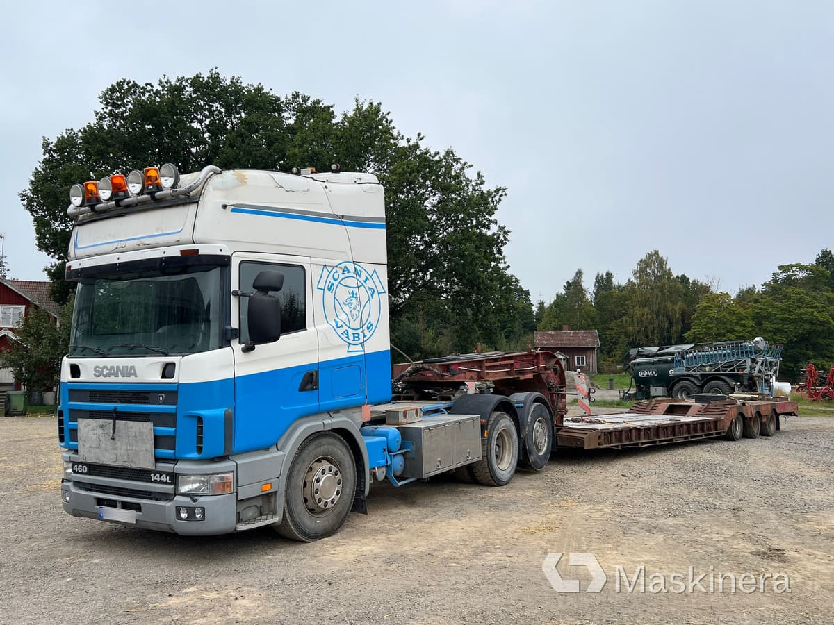 Scania R144LB6X2*4NB460 Dragbil Scania R144 med maskintrailer - Cabeza tractora, Semirremolque portavehículos: foto 1 Scania R144LB6X2*4NB460 Dragbil Scania R144 med maskintrailer - Cabeza tractora, Semirremolque portavehículos: foto 1