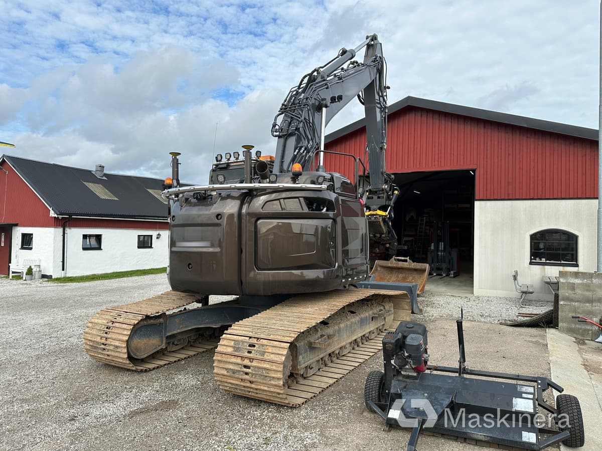 Grävmaskin Kobelco SK270SRNLC-5 - Excavadora de cadenas: foto 5 Grävmaskin Kobelco SK270SRNLC-5 - Excavadora de cadenas: foto 5