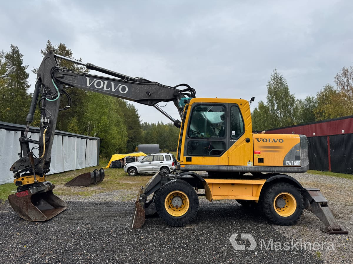 Hjulgrävare Volvo EW160B med tillbehör - Excavadora de cadenas: foto 2 Hjulgrävare Volvo EW160B med tillbehör - Excavadora de cadenas: foto 2