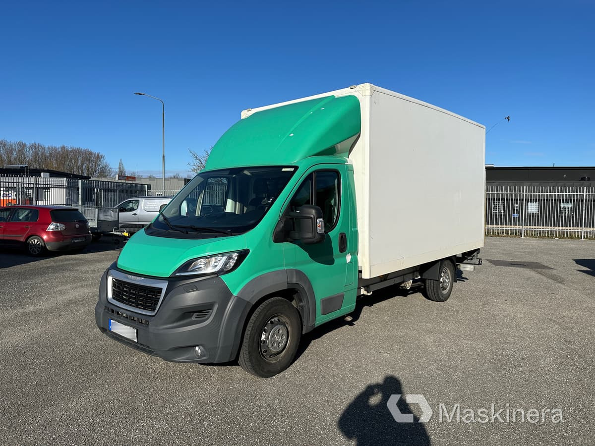 Lastbil Peugeot Boxer 2017 - Furgoneta caja cerrada: foto 1 Lastbil Peugeot Boxer 2017 - Furgoneta caja cerrada: foto 1