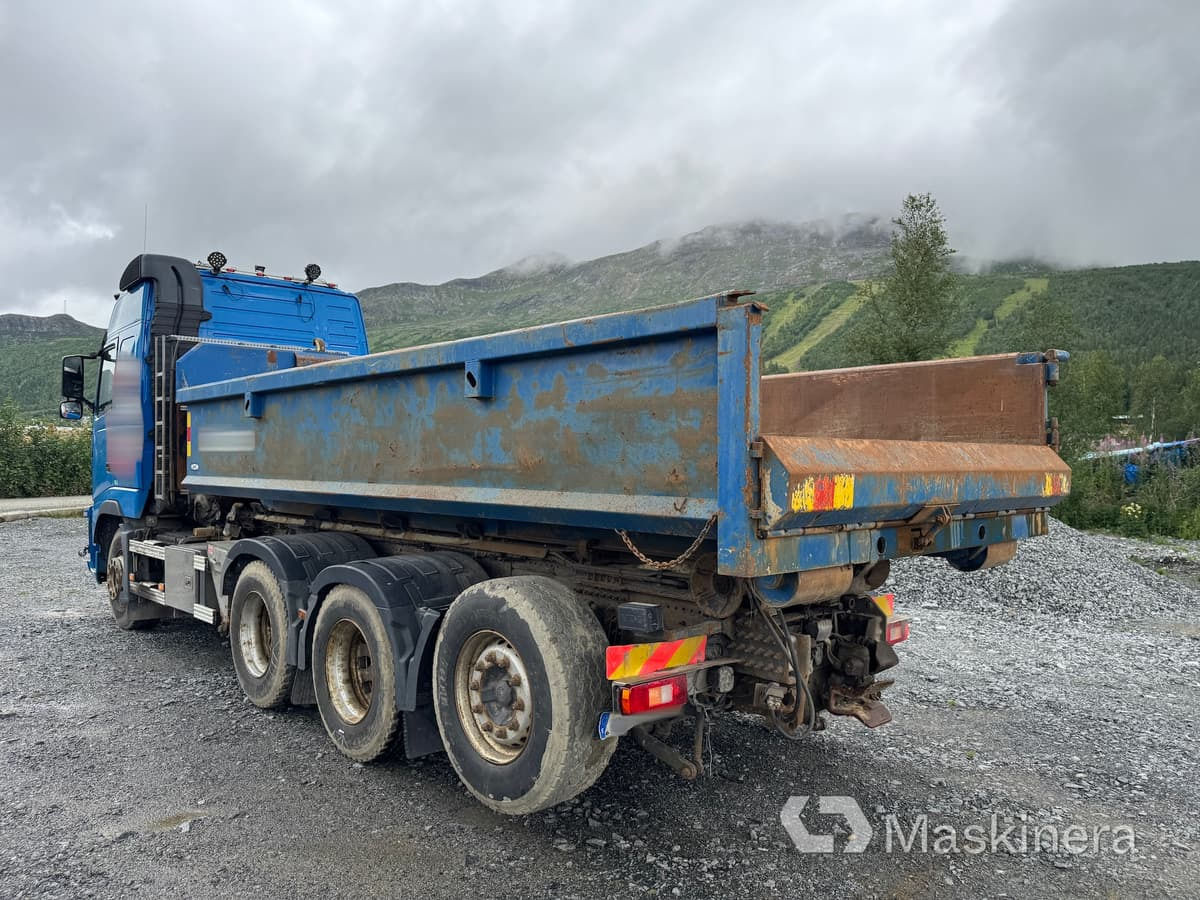 Lastväxlare Volvo FH470 tridem med två flak - Camión multibasculante: foto 3 Lastväxlare Volvo FH470 tridem med två flak - Camión multibasculante: foto 3