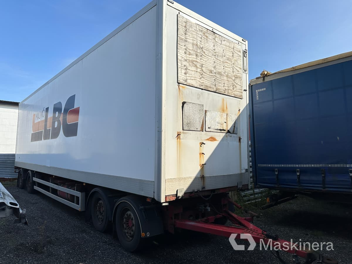 Skåpsläp Närko D4HB13N62 - Otros maquinaria: foto 2 Skåpsläp Närko D4HB13N62 - Otros maquinaria: foto 2