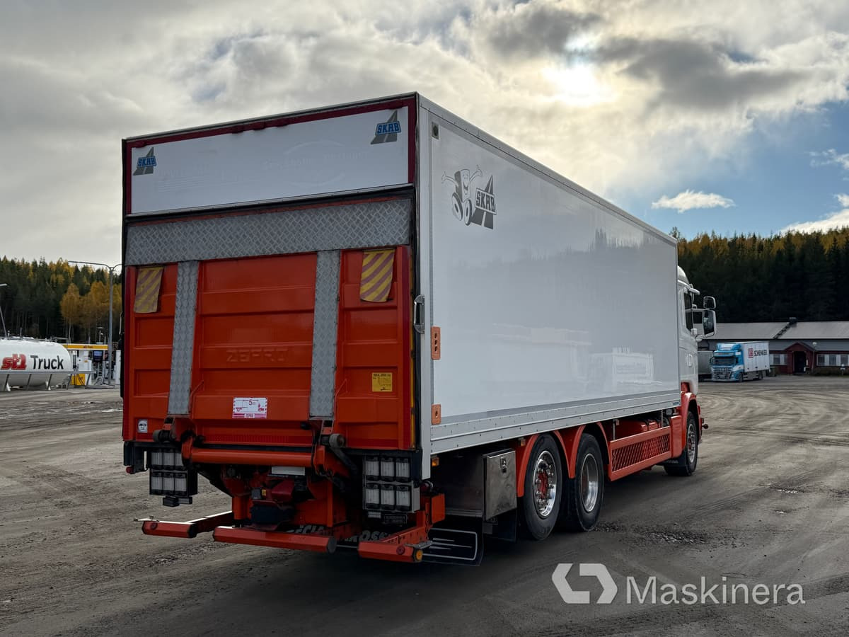 Scania R410LB 6X2*4MNB Skåpbil Scania R410LB - Camión caja cerrada: foto 5 Scania R410LB 6X2*4MNB Skåpbil Scania R410LB - Camión caja cerrada: foto 5