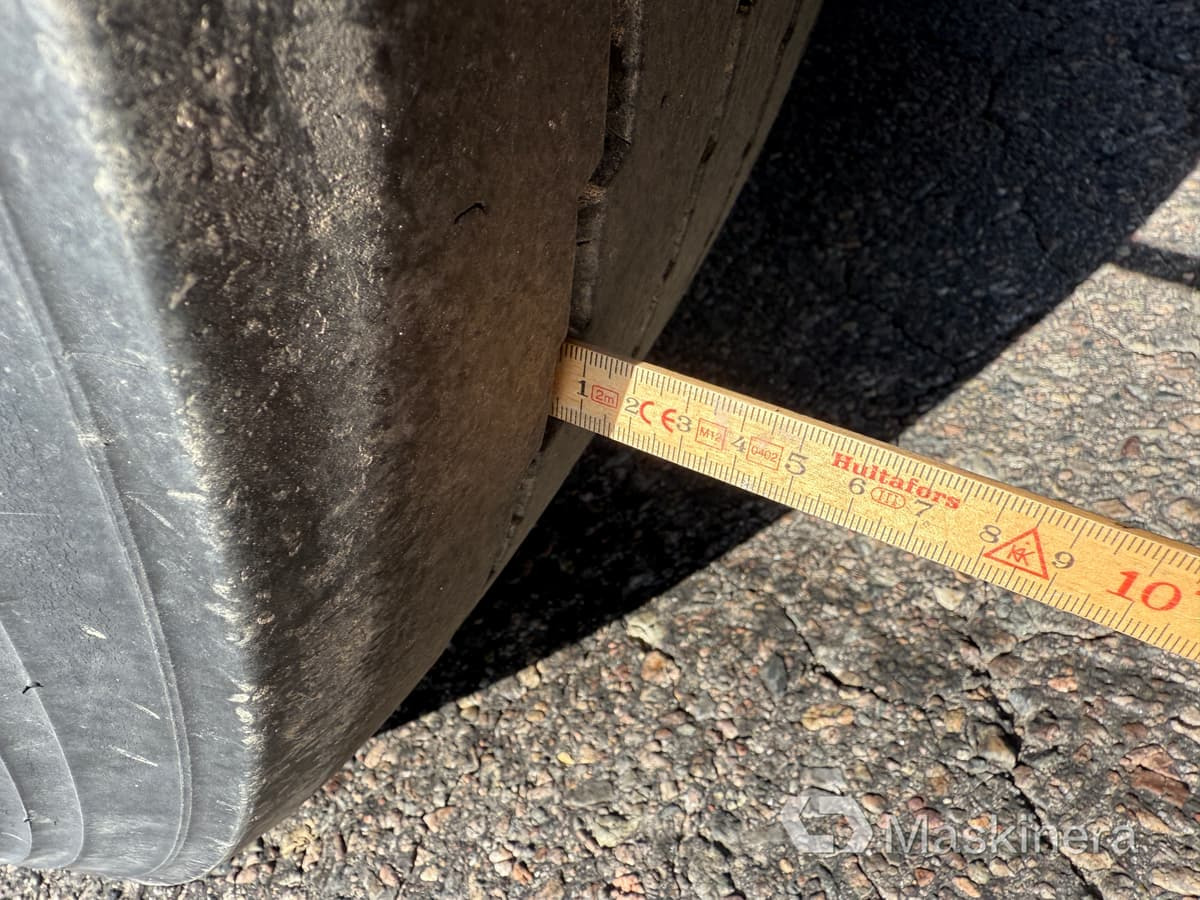 Camión caja cerrada Scania R560 Skåpbil Scania R560: foto 26 Camión caja cerrada Scania R560 Skåpbil Scania R560: foto 26