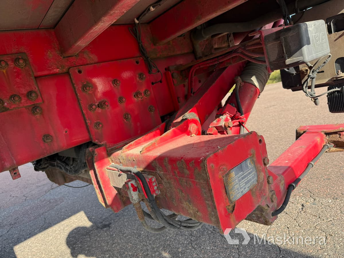 Camión caja cerrada Scania R560 Skåpbil Scania R560: foto 30 Camión caja cerrada Scania R560 Skåpbil Scania R560: foto 30