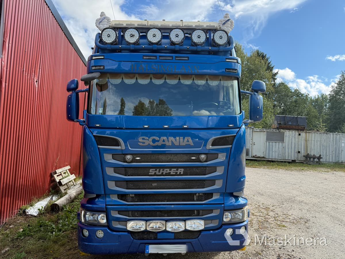 Scania R580LB6X4HNB Timmerbil Scania R580 6X4 med kran - Camión forestal: foto 3 Scania R580LB6X4HNB Timmerbil Scania R580 6X4 med kran - Camión forestal: foto 3