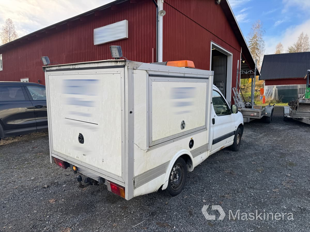 Skåpbil Peugeot Partner 1.6 HDI - Furgoneta pequeña: foto 5 Skåpbil Peugeot Partner 1.6 HDI - Furgoneta pequeña: foto 5