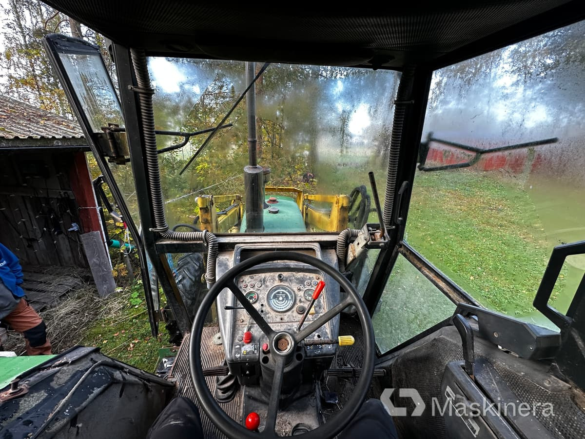Leasing de  Traktor John Deere 2130 (Rep.objekt) Traktor John Deere 2130 (Rep.objekt): foto 18