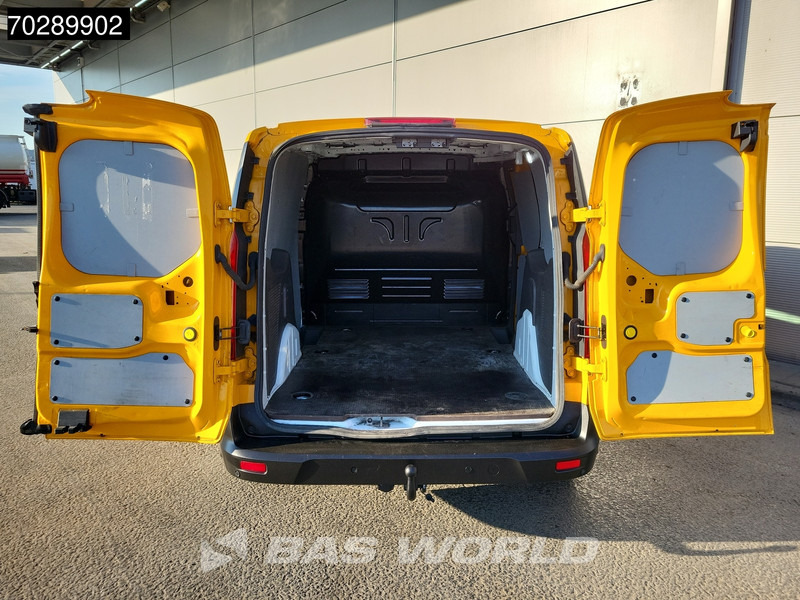 Ford Transit Connect 100PK L1H1 Navi Trekhaak Airco Cruise Camera Parkeersensoren Euro6 L1 3m3 Airco Trekhaak Cruise control - Furgón: foto 3 Ford Transit Connect 100PK L1H1 Navi Trekhaak Airco Cruise Camera Parkeersensoren Euro6 L1 3m3 Airco Trekhaak Cruise control - Furgón: foto 3