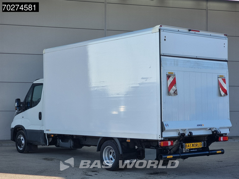 Iveco Daily 35C16 Automaat Laadklep Bakwagen Airco Camera Dubbellucht Meubelbak Koffer 19m3 Airco - Furgoneta caja cerrada: foto 2 Iveco Daily 35C16 Automaat Laadklep Bakwagen Airco Camera Dubbellucht Meubelbak Koffer 19m3 Airco - Furgoneta caja cerrada: foto 2