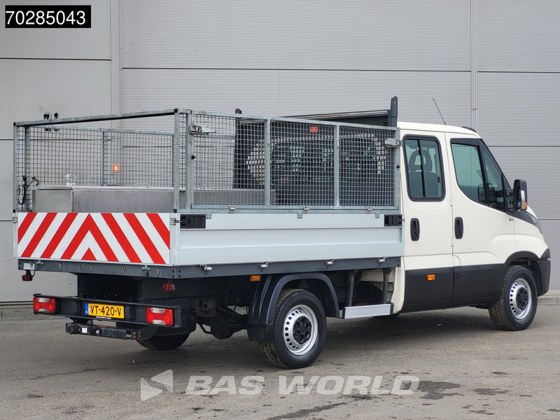 Iveco Daily 35S11 Open Laadbak met Kist Dubbel Cabine 3,5t Trekhaak Airco Pickup Pritsche Open Box Airco Trekhaak - Furgoneta caja abierta: foto 5 Iveco Daily 35S11 Open Laadbak met Kist Dubbel Cabine 3,5t Trekhaak Airco Pickup Pritsche Open Box Airco Trekhaak - Furgoneta caja abierta: foto 5