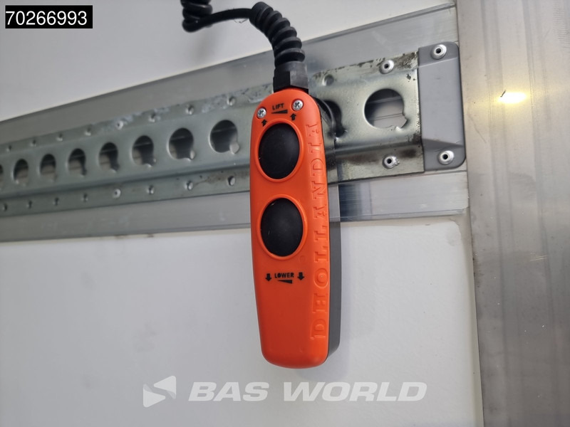 Furgoneta frigorifica nuevo Iveco Daily 35S18 3.0L Laadklep Koelwagen Vriezer Thermoking V-200 MAX 220V stekker -18 LED Navi Airco ACC Koel Koeler Kühler Kühlwagen Kühl: foto 9 Furgoneta frigorifica nuevo Iveco Daily 35S18 3.0L Laadklep Koelwagen Vriezer Thermoking V-200 MAX 220V stekker -18 LED Navi Airco ACC Koel Koeler Kühler Kühlwagen Kühl: foto 9