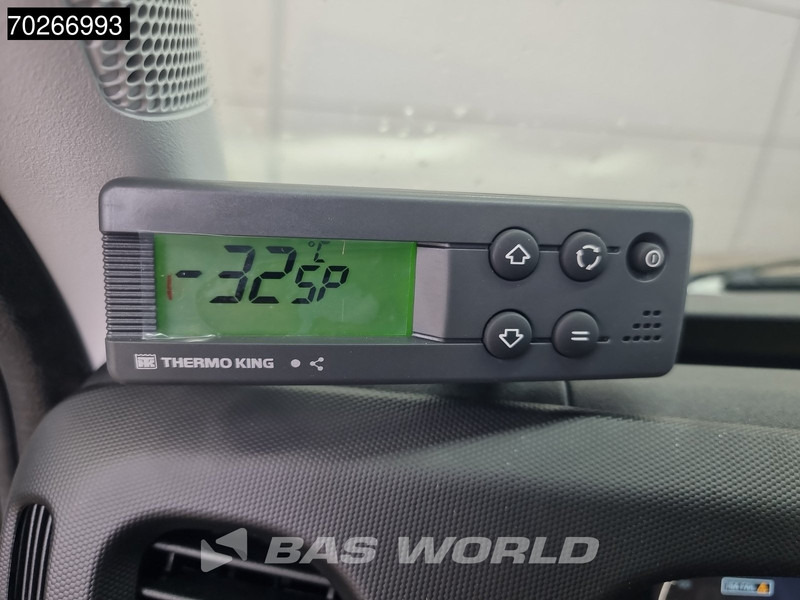 Furgoneta frigorifica nuevo Iveco Daily 35S18 3.0L Laadklep Koelwagen Vriezer Thermoking V-200 MAX 220V stekker -18 LED Navi Airco ACC Koel Koeler Kühler Kühlwagen Kühl: foto 20 Furgoneta frigorifica nuevo Iveco Daily 35S18 3.0L Laadklep Koelwagen Vriezer Thermoking V-200 MAX 220V stekker -18 LED Navi Airco ACC Koel Koeler Kühler Kühlwagen Kühl: foto 20