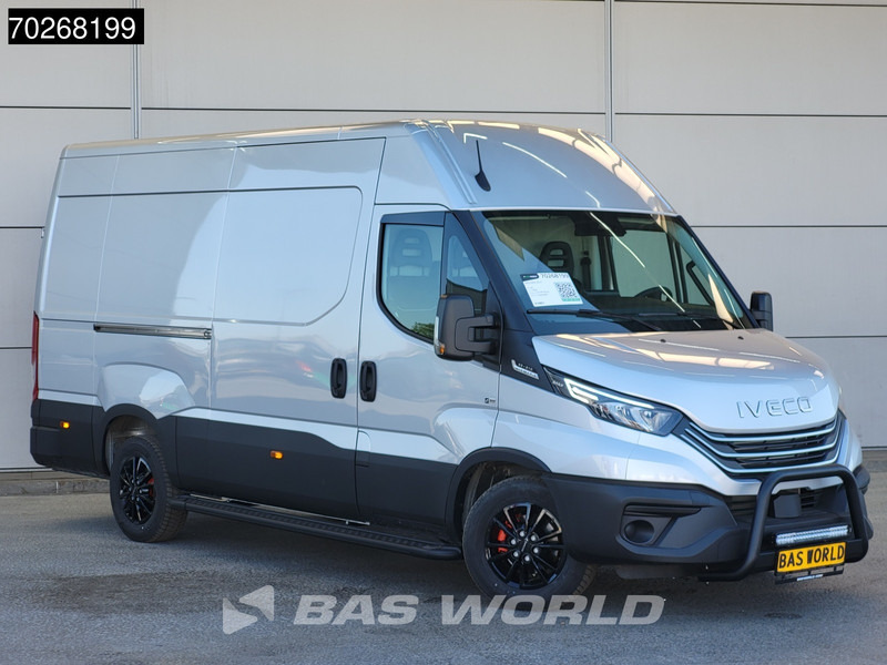 Iveco Daily 35S21 Automaat Black Edition 2025 model L2H2 ACC LED CarPlay Velgen Camera 12m3 Airco - Furgón: foto 5 Iveco Daily 35S21 Automaat Black Edition 2025 model L2H2 ACC LED CarPlay Velgen Camera 12m3 Airco - Furgón: foto 5