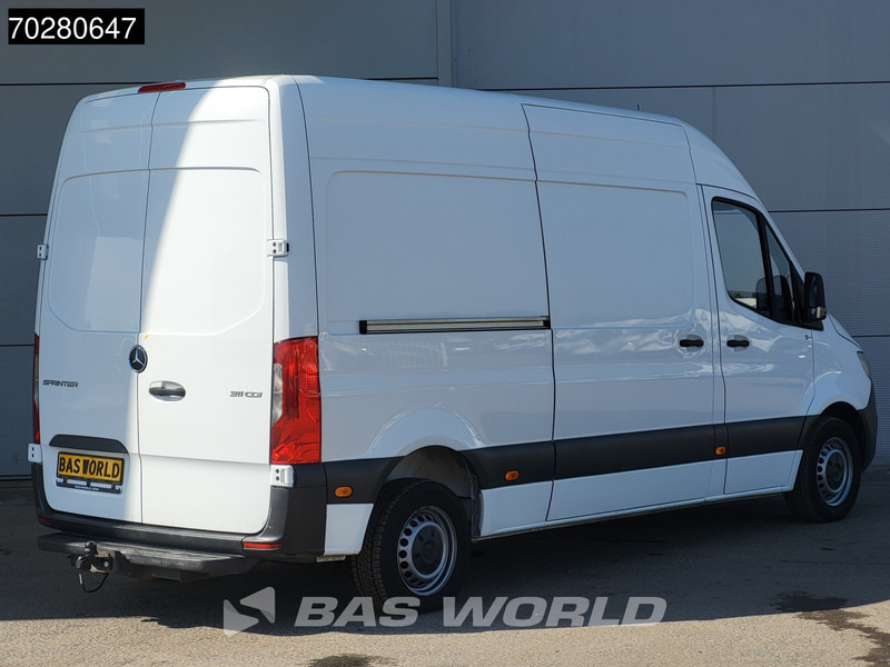 Mercedes-Benz Sprinter 311 CDI L2H2 Airco Cruise MBUX Euro6 L2 11m3 Airco Cruise control - Furgoneta pequeña: foto 5 Mercedes-Benz Sprinter 311 CDI L2H2 Airco Cruise MBUX Euro6 L2 11m3 Airco Cruise control - Furgoneta pequeña: foto 5