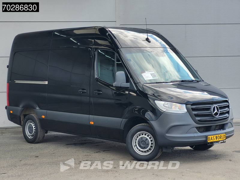 Mercedes-Benz Sprinter 317 CDI Automaat 3,5t Trekhaak L2H2 170PK Airco Camera MBUX Euro6 L2 12m3 Airco Trekhaak - Furgón: foto 5 Mercedes-Benz Sprinter 317 CDI Automaat 3,5t Trekhaak L2H2 170PK Airco Camera MBUX Euro6 L2 12m3 Airco Trekhaak - Furgón: foto 5