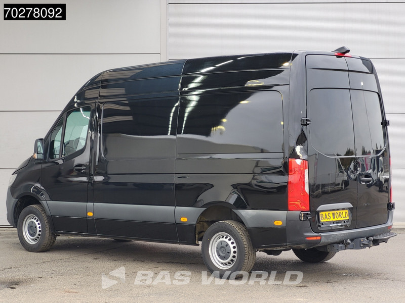 Mercedes-Benz Sprinter 317 CDI Automaat L2H2 3500KG Trekhaak 170PK Airco Camera MBUX CarPlay Euro6 L2 10m3 Airco Trekhaak - Furgón: foto 2 Mercedes-Benz Sprinter 317 CDI Automaat L2H2 3500KG Trekhaak 170PK Airco Camera MBUX CarPlay Euro6 L2 10m3 Airco Trekhaak - Furgón: foto 2