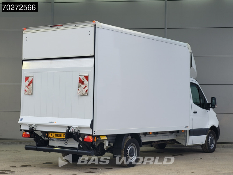 Mercedes-Benz Sprinter 317 CDI Bakwagen Automaat Laadklep Camera Meubelbak Koffer LBW 20m3 Airco - Furgoneta caja cerrada: foto 5 Mercedes-Benz Sprinter 317 CDI Bakwagen Automaat Laadklep Camera Meubelbak Koffer LBW 20m3 Airco - Furgoneta caja cerrada: foto 5