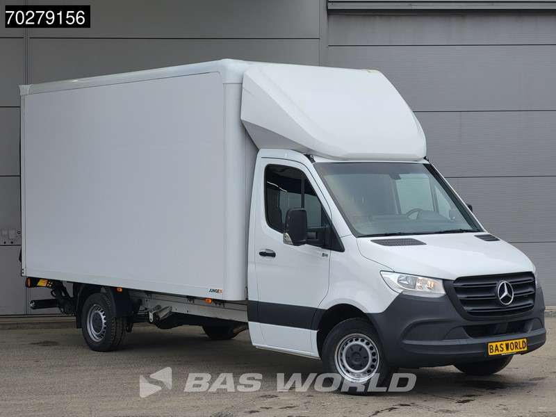 Mercedes-Benz Sprinter 317 CDI Bakwagen Automaat Laadklep Camera Meubelbak Koffer LBW 21m3 Airco - Furgoneta caja cerrada: foto 2 Mercedes-Benz Sprinter 317 CDI Bakwagen Automaat Laadklep Camera Meubelbak Koffer LBW 21m3 Airco - Furgoneta caja cerrada: foto 2