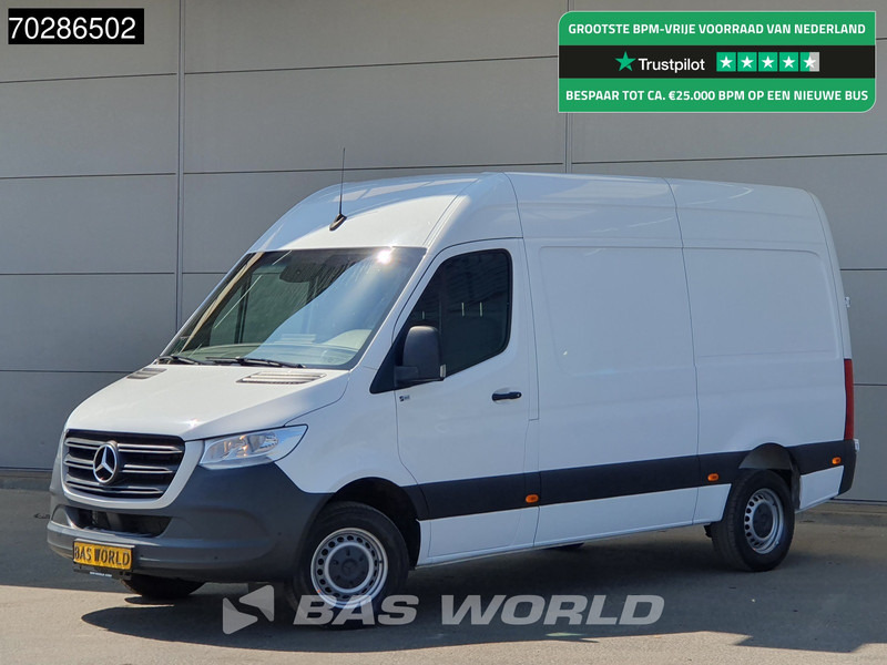 Mercedes-Benz Sprinter 319 CDI Automaat L2H2 190PK Trekhaak Airco Camera Parkeersensoren MBUX CarPlay Euro6 L2 12m3 Airco Trekhaak - Furgón: foto 1 Mercedes-Benz Sprinter 319 CDI Automaat L2H2 190PK Trekhaak Airco Camera Parkeersensoren MBUX CarPlay Euro6 L2 12m3 Airco Trekhaak - Furgón: foto 1