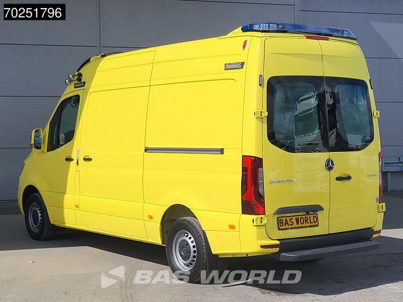 Mercedes-Benz Sprinter 319 CDI Automaat L2H2 New! Ambulance Ziekenwagen Rettungswagen Krankenwagen 10m3 Airco Cruise control - Ambulancia: foto 2 Mercedes-Benz Sprinter 319 CDI Automaat L2H2 New! Ambulance Ziekenwagen Rettungswagen Krankenwagen 10m3 Airco Cruise control - Ambulancia: foto 2