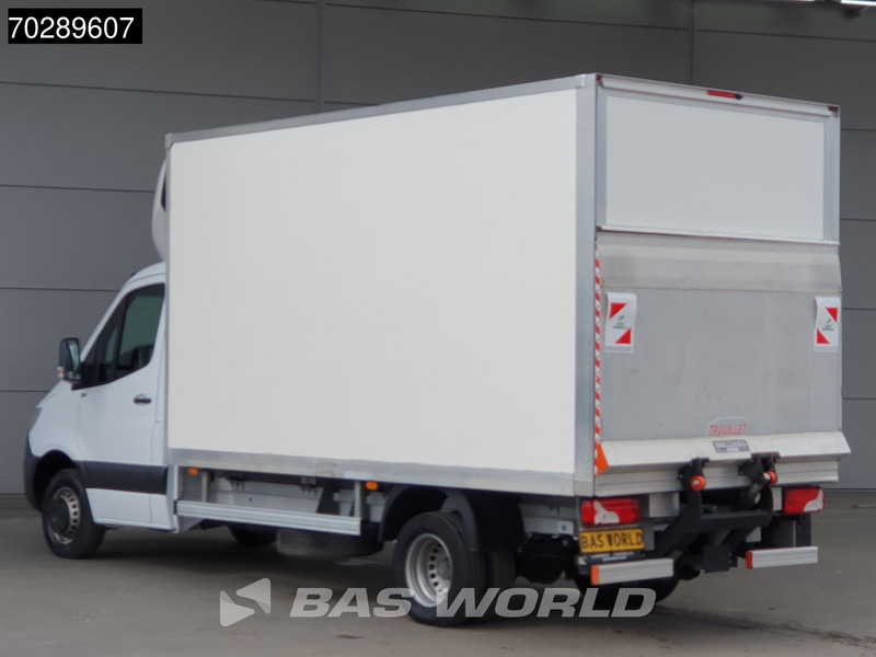Mercedes-Benz Sprinter 515 CDI Laadklep Automaat Dubbellucht Bakwagen 150PK Airco Cruise Euro6 D'Hollandia Meubelbak Koffer 20m3 Airco Cruise control - Furgoneta caja cerrada: foto 2 Mercedes-Benz Sprinter 515 CDI Laadklep Automaat Dubbellucht Bakwagen 150PK Airco Cruise Euro6 D'Hollandia Meubelbak Koffer 20m3 Airco Cruise control - Furgoneta caja cerrada: foto 2