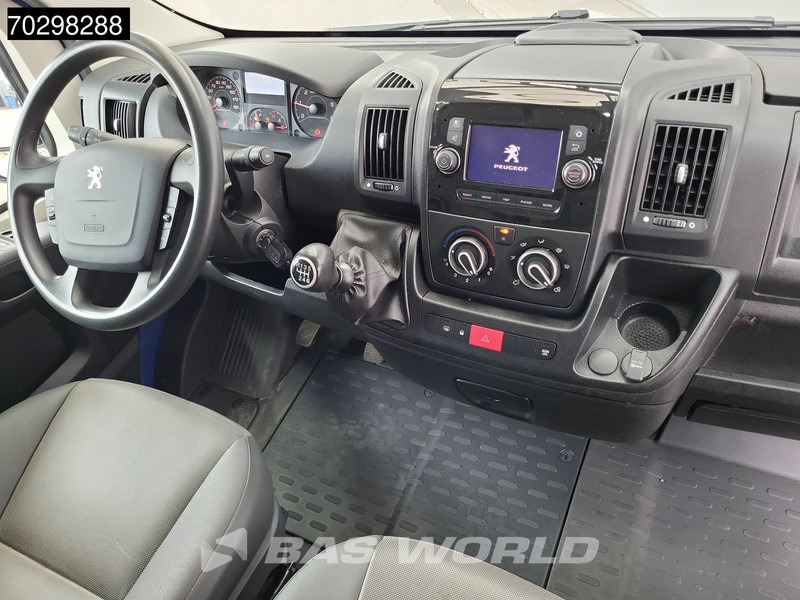 Furgoneta pequeña Peugeot Boxer 120pk L2H2 Airco Cruise Parkeersensoren APK 06-2026 Euro6 L2 Airco Cruise control: foto 12 Furgoneta pequeña Peugeot Boxer 120pk L2H2 Airco Cruise Parkeersensoren APK 06-2026 Euro6 L2 Airco Cruise control: foto 12