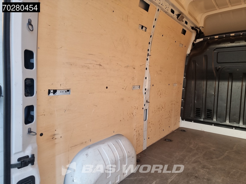 Renault Master 135PK L2H3 Airco Cruise Parkeersensoren Hoog dak L2H2 11m3 Airco Cruise control - Furgón: foto 5 Renault Master 135PK L2H3 Airco Cruise Parkeersensoren Hoog dak L2H2 11m3 Airco Cruise control - Furgón: foto 5