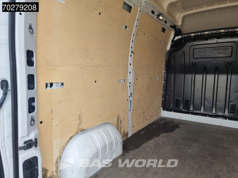 Renault Master 135PK L2H3 Airco Cruise Parkeersensoren Hoog dak L2H2 11m3 Airco Cruise control - Furgón: foto 5 Renault Master 135PK L2H3 Airco Cruise Parkeersensoren Hoog dak L2H2 11m3 Airco Cruise control - Furgón: foto 5
