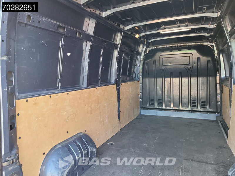 Renault Master 135PK L3H2 LED Trekhaak Airco Cruise Parkeersensoren Euro6 L3 12m3 Airco Trekhaak Cruise control - Furgón: foto 5 Renault Master 135PK L3H2 LED Trekhaak Airco Cruise Parkeersensoren Euro6 L3 12m3 Airco Trekhaak Cruise control - Furgón: foto 5