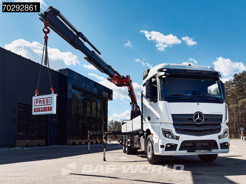 Mercedes-Benz Actros 2651 Actros 6X4 Fassi F486 Led Navi Euro 6 - Camión caja abierta, Camión grúa: foto 3 Mercedes-Benz Actros 2651 Actros 6X4 Fassi F486 Led Navi Euro 6 - Camión caja abierta, Camión grúa: foto 3