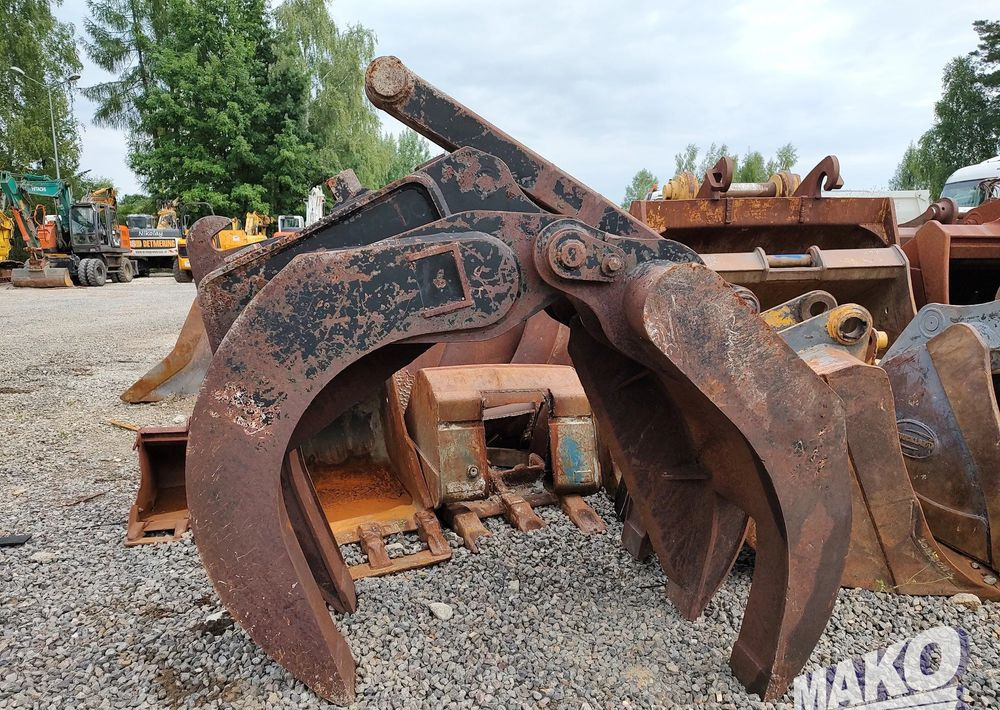 Chwytak kruszer mechaniczny szer. 110cm mocowanie Volvo S1 B20 - Pinza de manipulación: foto 1 Chwytak kruszer mechaniczny szer. 110cm mocowanie Volvo S1 B20 - Pinza de manipulación: foto 1