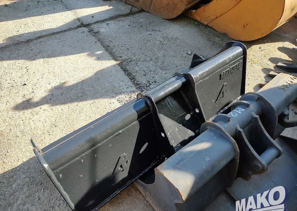 Łyżka skarpowa Arden 120cm QA11 QA10 - Implemento para Maquinaria de construcción: foto 3 Łyżka skarpowa Arden 120cm QA11 QA10 - Implemento para Maquinaria de construcción: foto 3