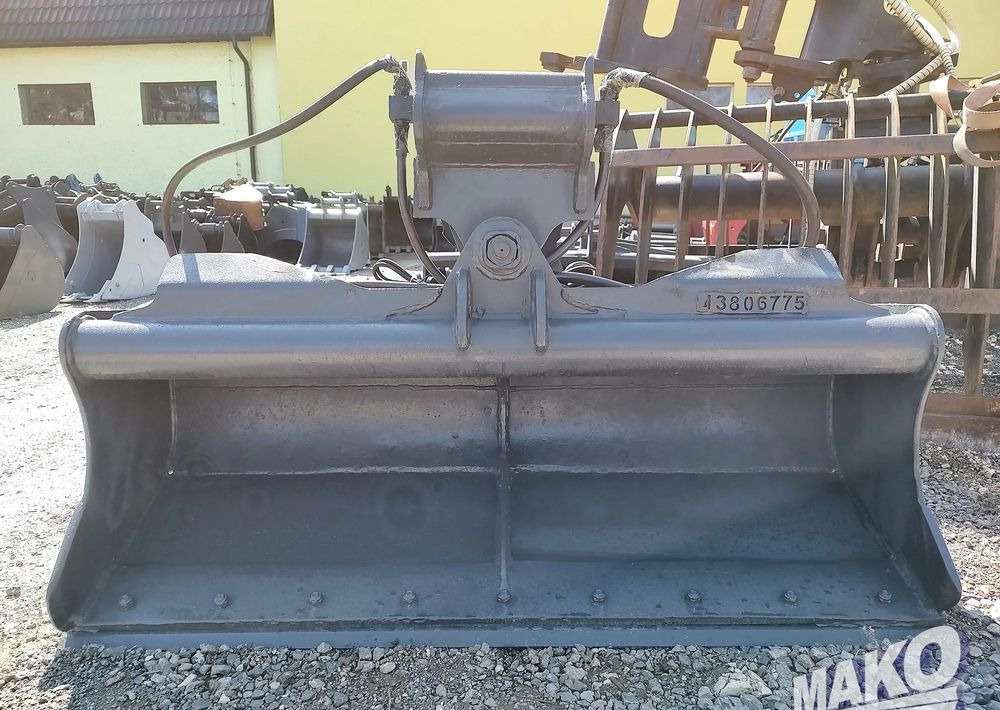 Łyżka skarpowa hydrauliczna 150cm Arden QA20 QA21 - Implemento para Maquinaria de construcción: foto 3 Łyżka skarpowa hydrauliczna 150cm Arden QA20 QA21 - Implemento para Maquinaria de construcción: foto 3