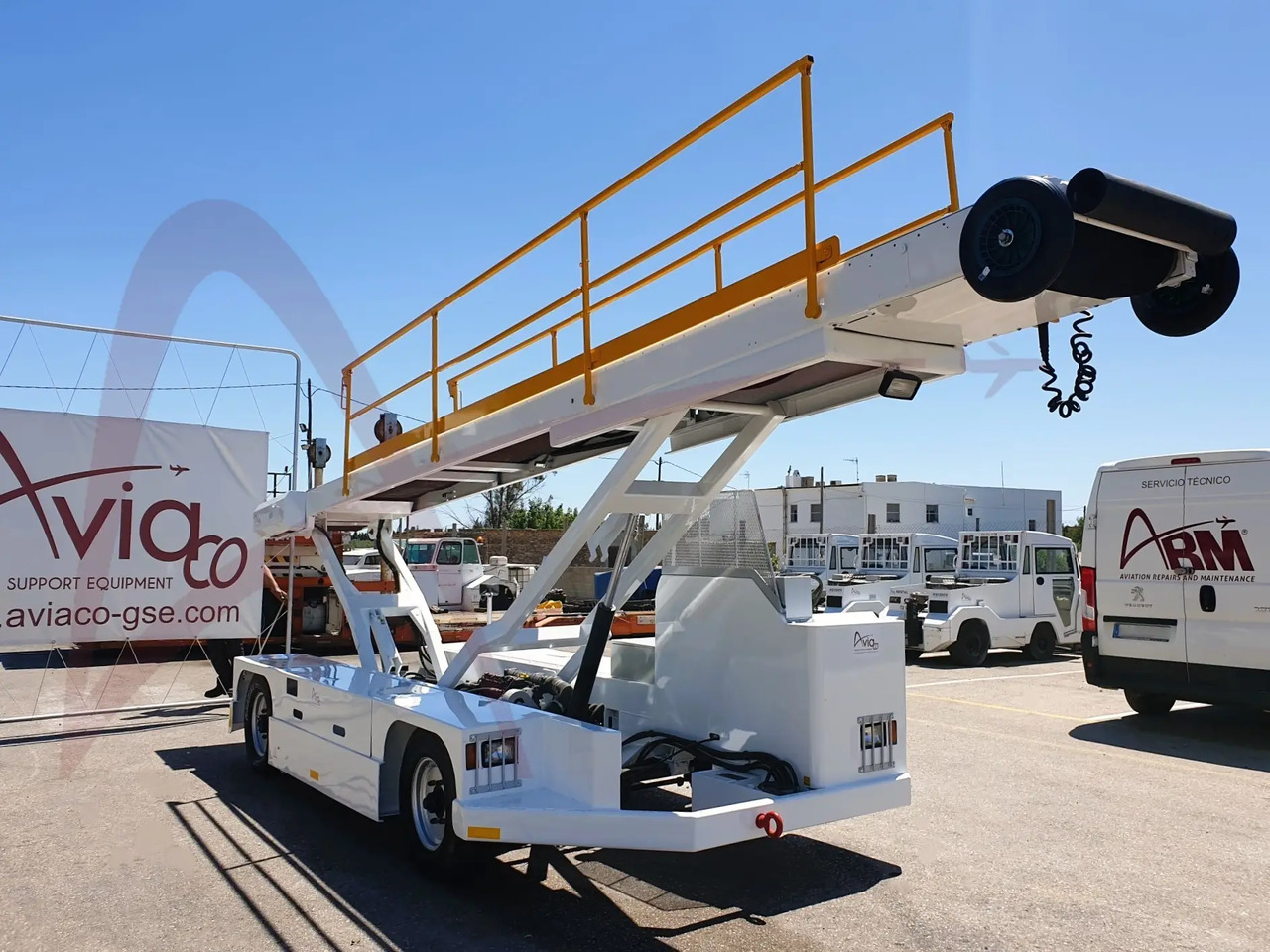 CHARLATTE CBL2000D - Cargadora de banda: foto 1 CHARLATTE CBL2000D - Cargadora de banda: foto 1