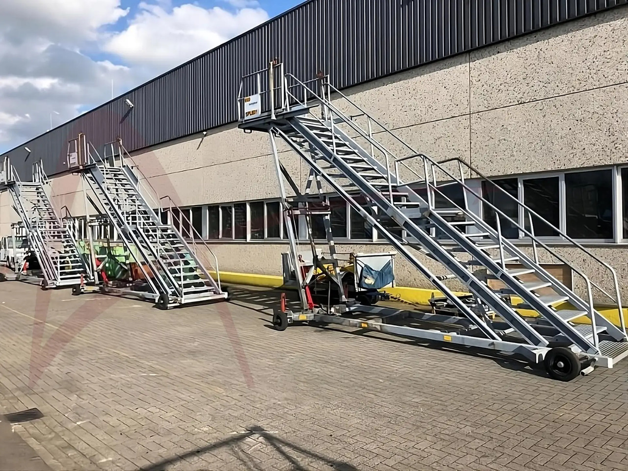 TCG CS4700 - Escalera de pasajeros: foto 2 TCG CS4700 - Escalera de pasajeros: foto 2