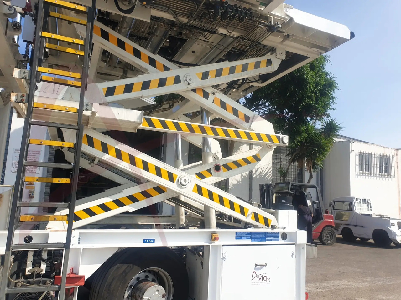 TREPEL CHAMP 140 - Cargadora de contenedores/ Palets: foto 3 TREPEL CHAMP 140 - Cargadora de contenedores/ Palets: foto 3